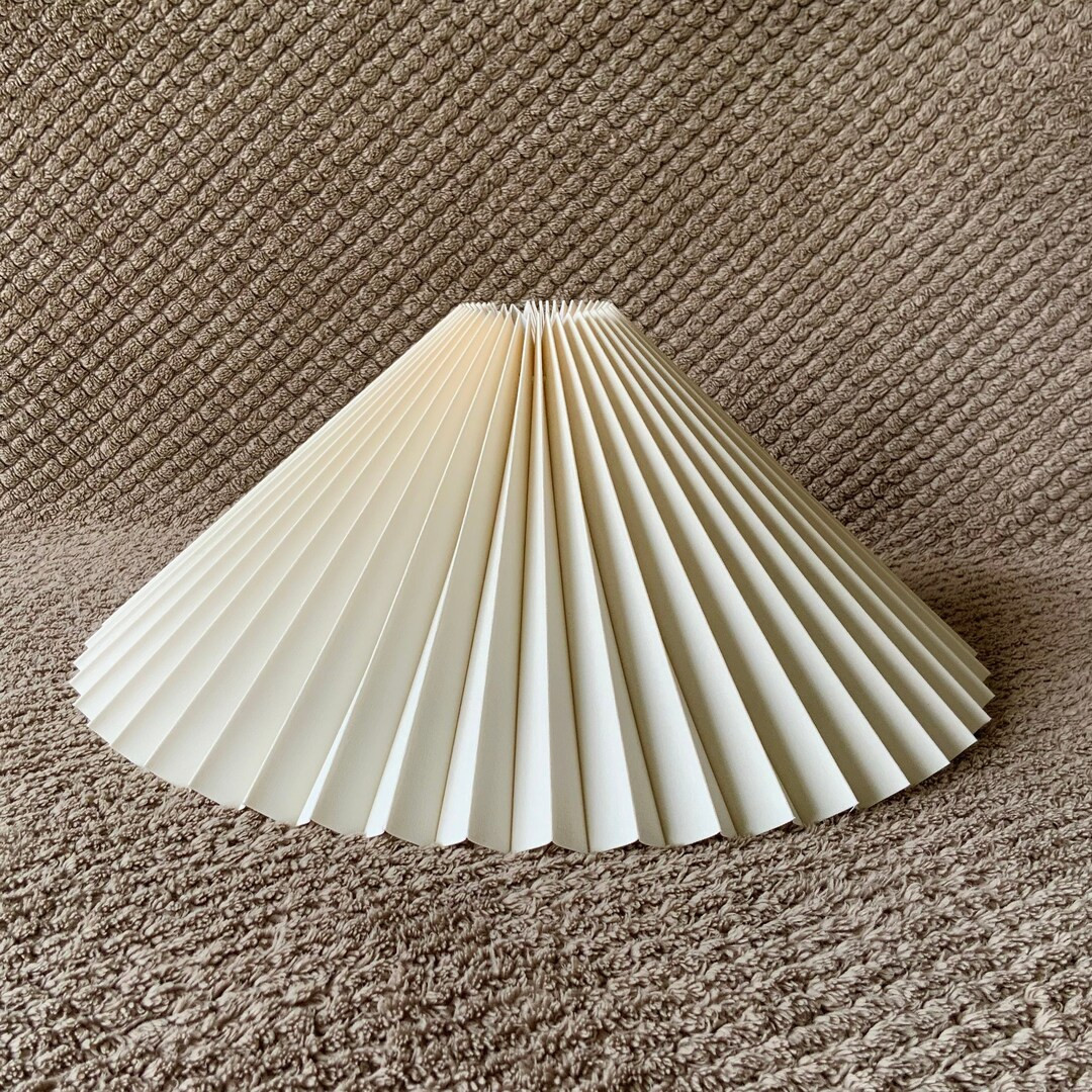 Clip on Shade: Cream Linen, Pleated Lampshade, Available in Two Styles, for Table Lamps/wall Ligh... | Etsy (US)