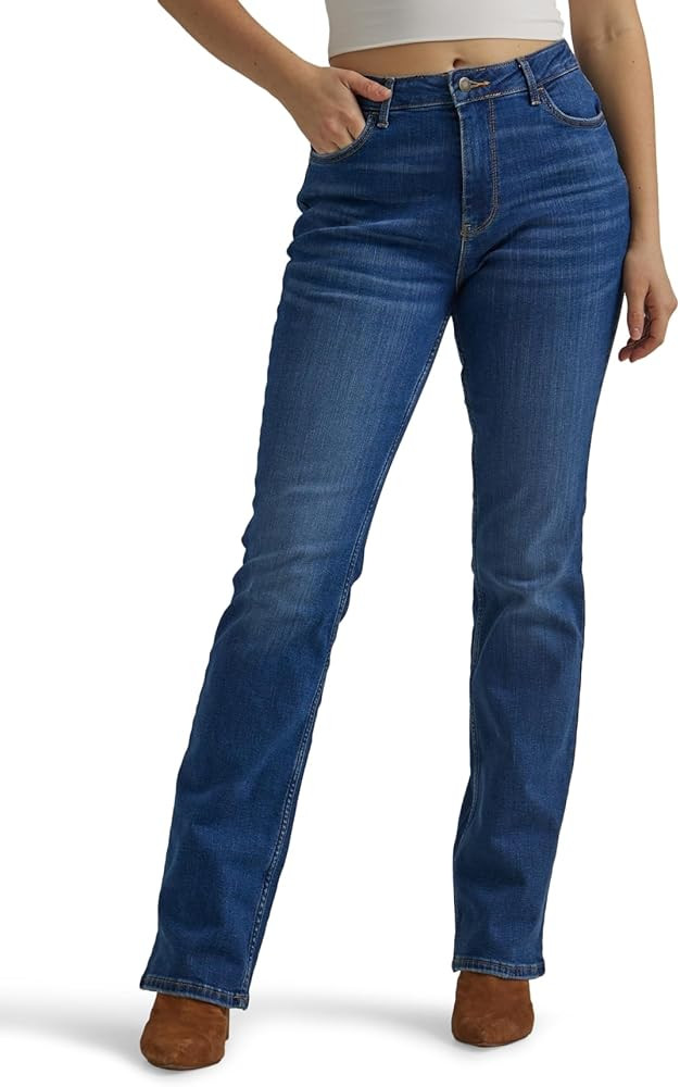 Wrangler Women's High Rise Bold Boot Jean | Amazon (US)