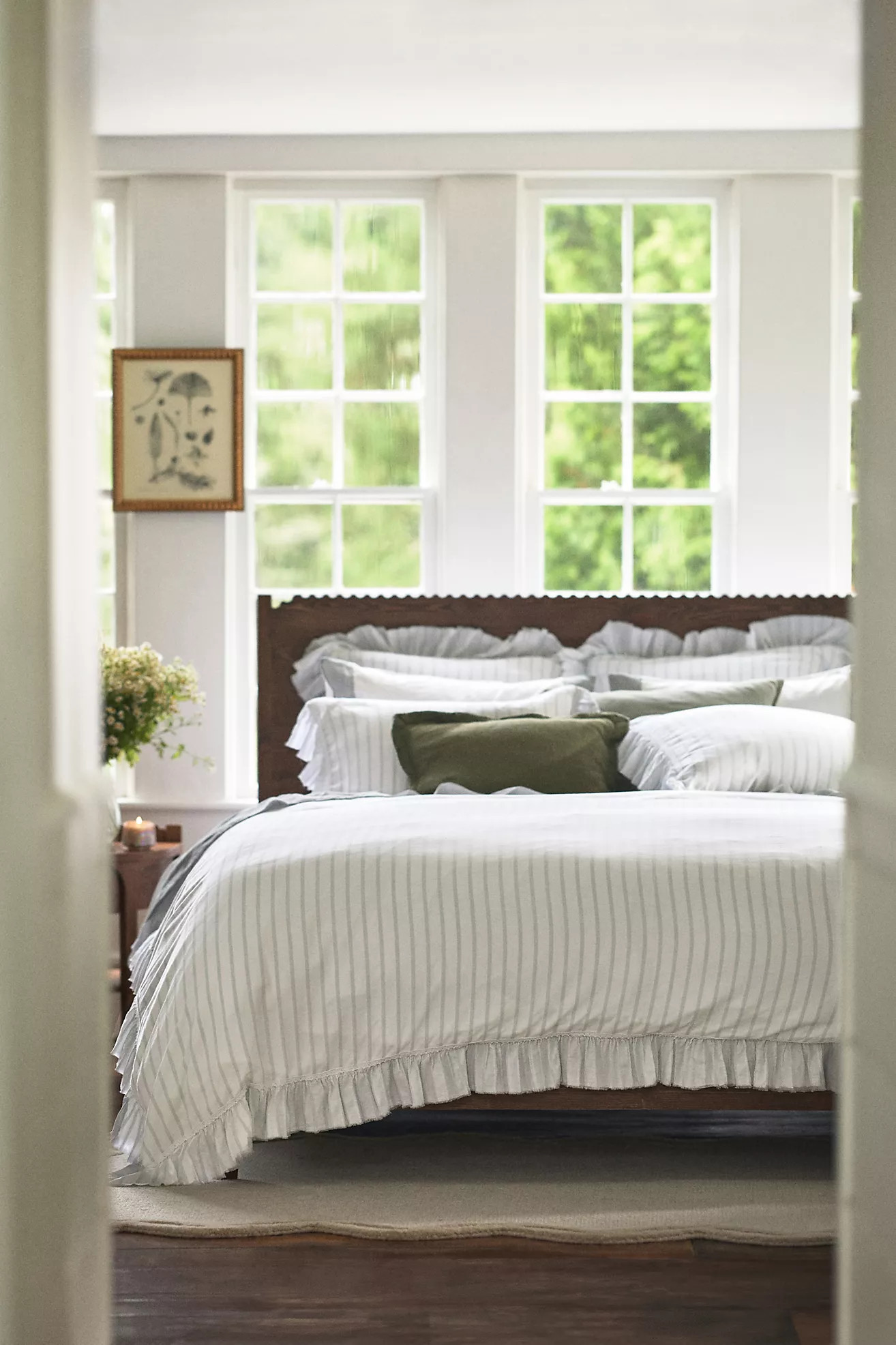 Organic Cotton Spa Sateen Ruffled Duvet Cover | Anthropologie (US)
