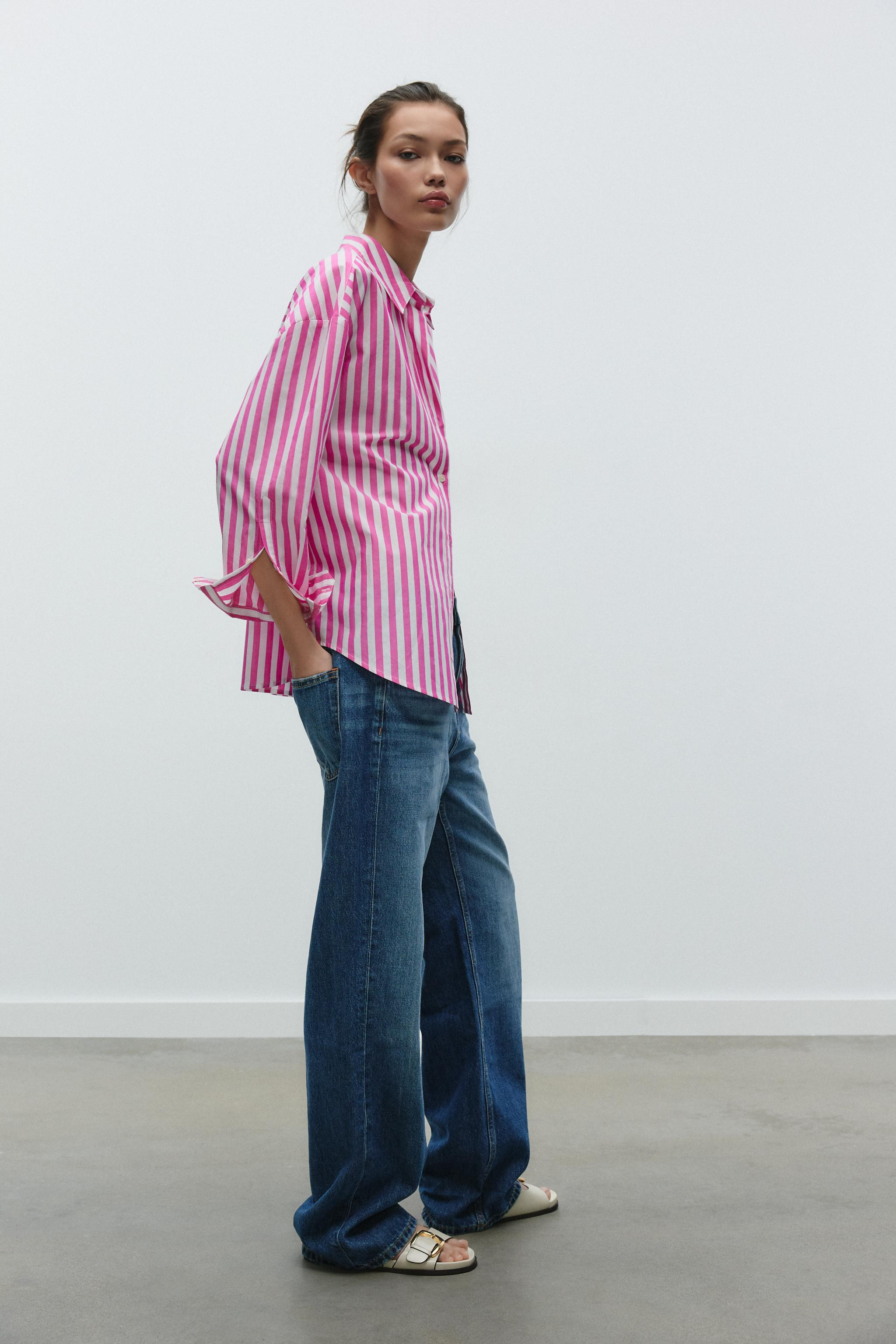 V-neck lapel collar shirt with long sleeves. Front button closure. | Zara US