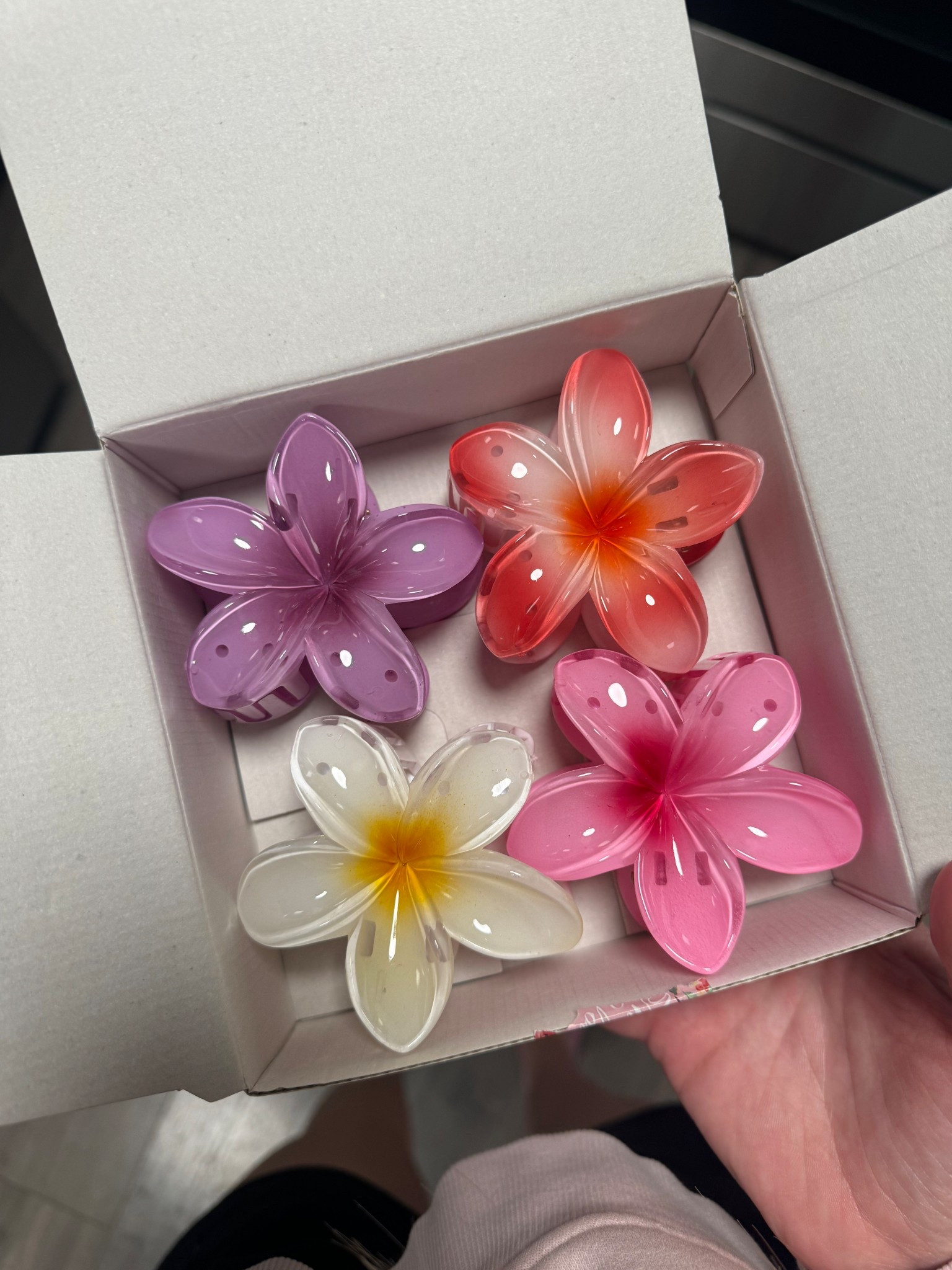 flower hair clips from Amazon 



#LTKTravel #LTKSeasonal #LTKStyleTip