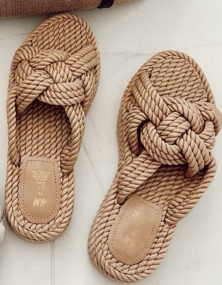 Braided rope sandals under $30 from H&M 

#LTKstyletip #LTKfindsunder50 #LTKshoecrush