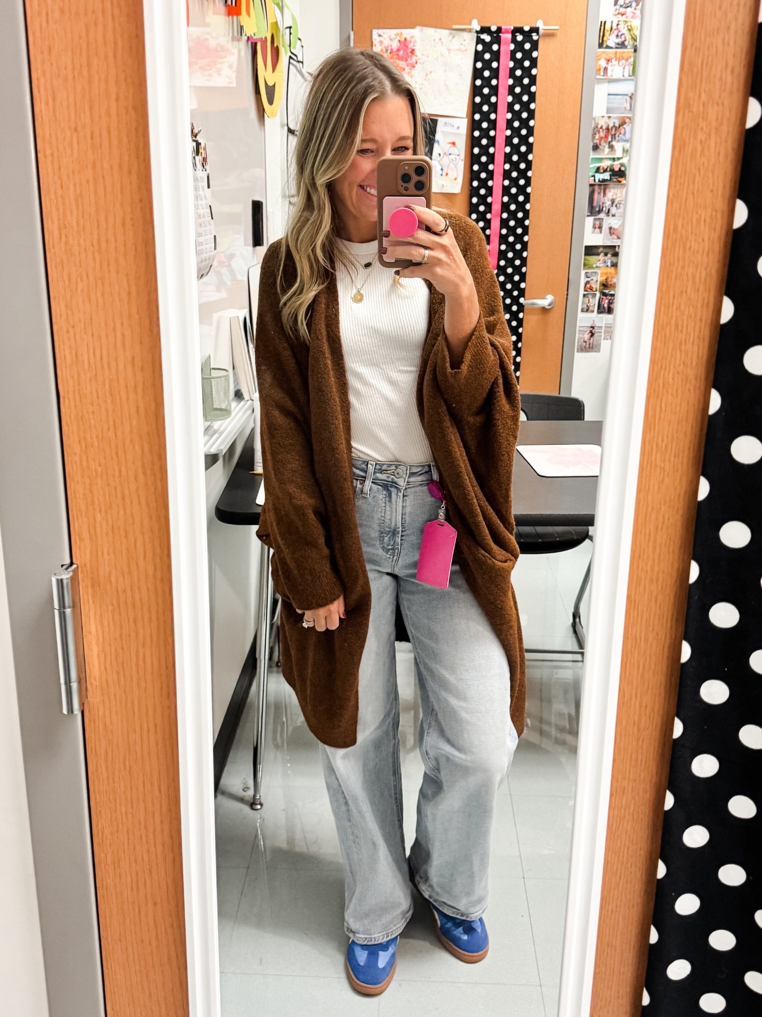 It’s getting chilly 🍂 bring on the sweaters!

Wearing a size small in the cardigan and a 2 in the Old Navy jeans 

#LTKWorkwear #LTKFindsUnder50 #LTKSeasonal