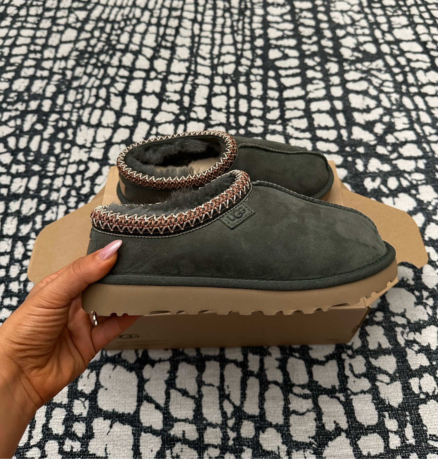 Had to add to the collection. I’m obsessed.

#LTKstyletip #LTKshoecrush #LTKSeasonal