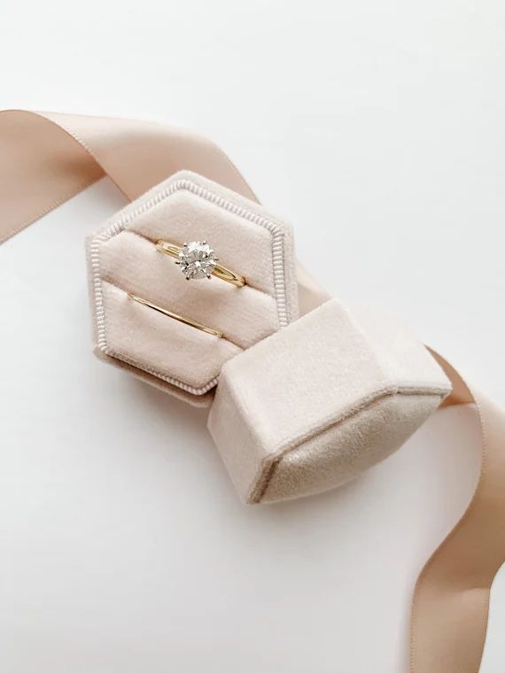 Read the full title
    Velvet Ring Box | Double Slot | Hexagon Velvet Ring Box | Engagement Ring... | Etsy (US)