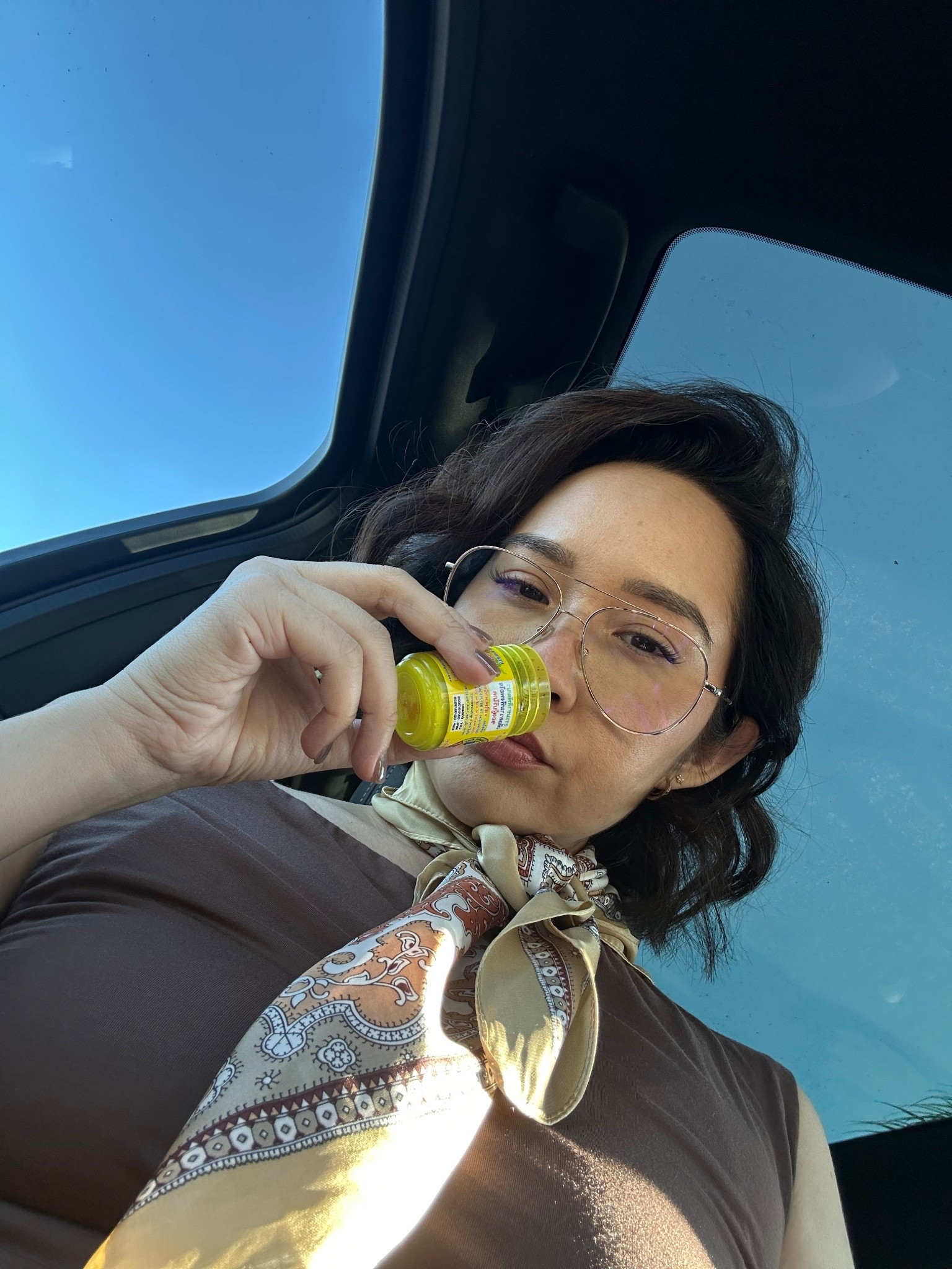 Helps for multiple reasons! Nausea, dizzy, mood enhancer, sinuses..