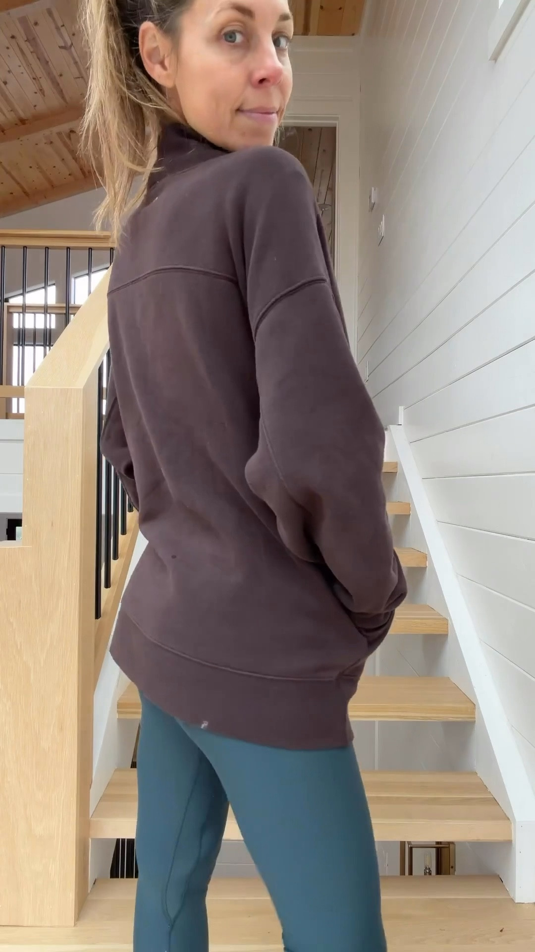 Love this oversized mock neck sweatshirt!!! Size medium. Fleece lined leggings are my fave! 


#LTKmomlife #LTKdayinmylife #LTKootd