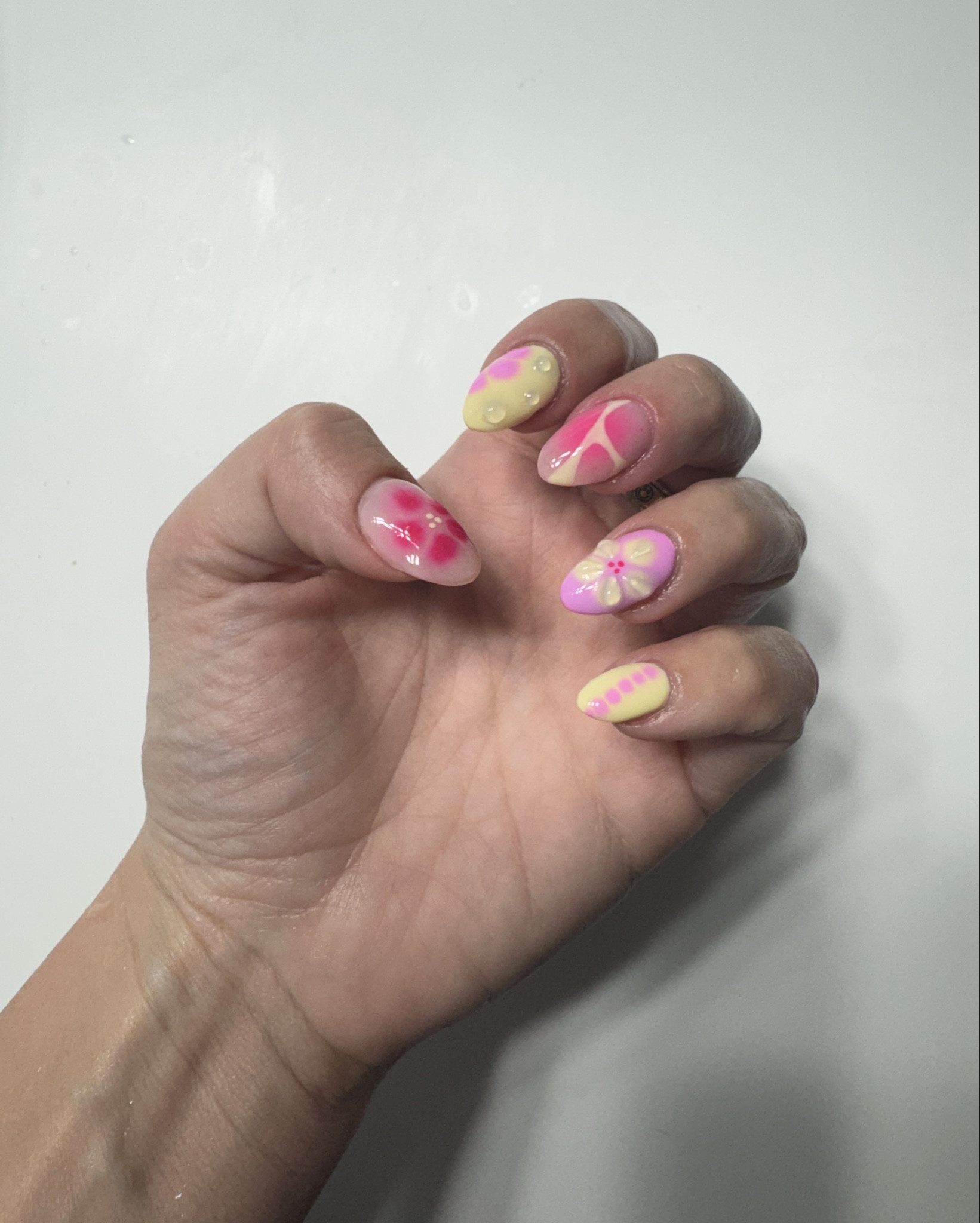 Spring & Summer Nail Inspo 🌸💛
My nails are real gx nails but found some great press ons from Amazon


Press On Nails | Spring Nails | Fake Nails 

#LTKSeasonal #LTKBeauty #LTKStyleTip