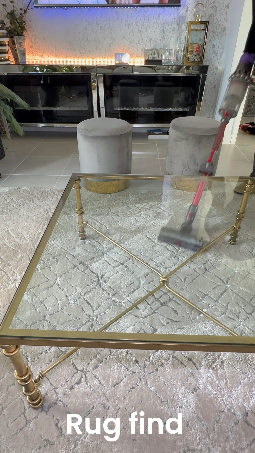 Stunning rug (7x10 is shown )

#LTKU #LTKStyleTip #LTKHome
