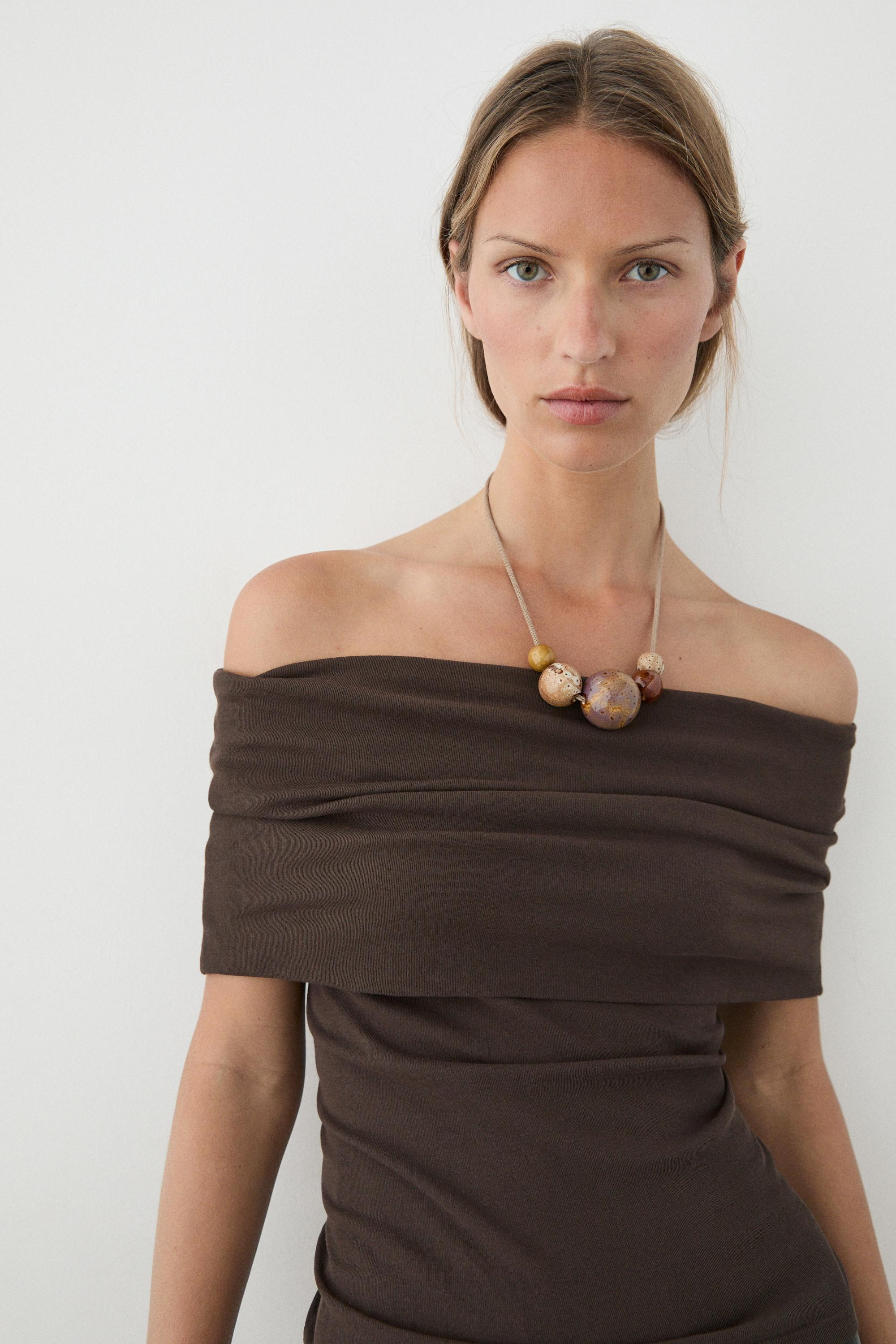Ceramic ball necklace | Massimo Dutti UK