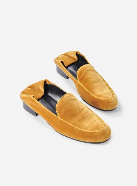 Luna Velvet Loafer | J.McLaughlin