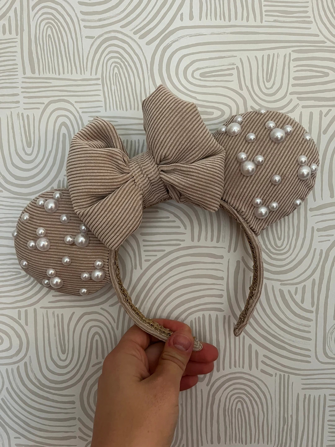 Pearl Mickey Ears - Etsy | Etsy (US)