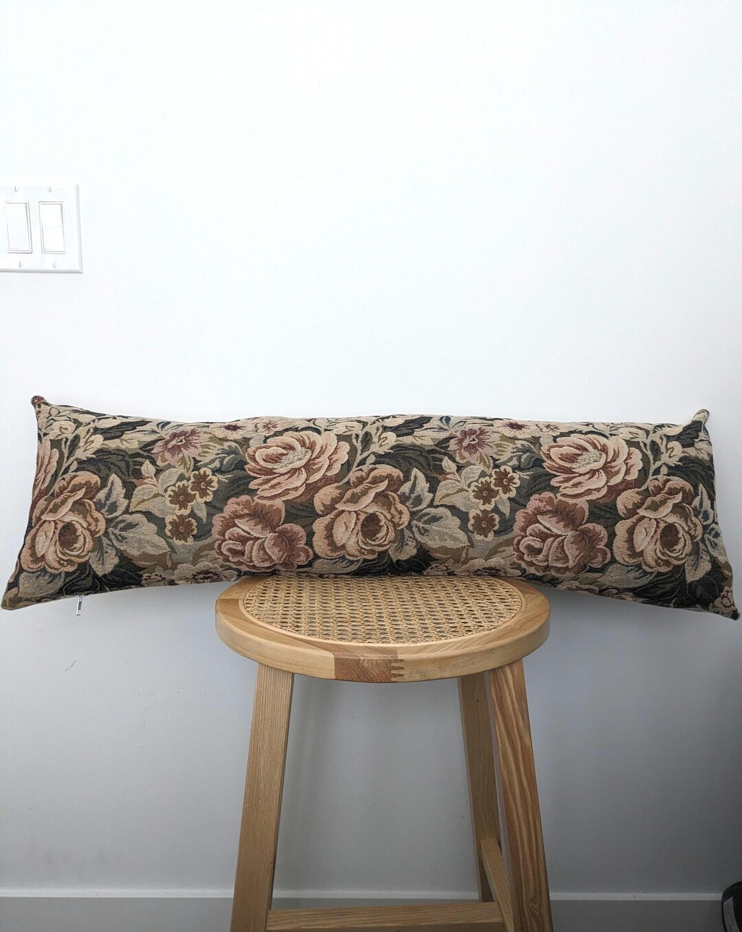LIONEL | 12x36 Vintage Floral Tapestry Lumbar Pillow - Etsy | Etsy (US)