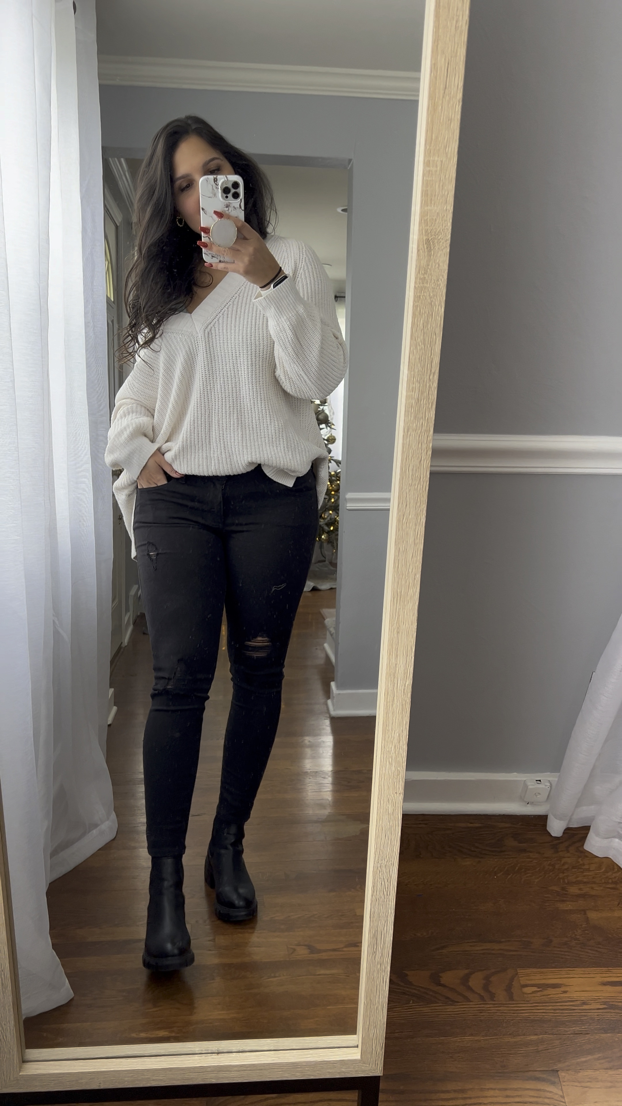 Going comfy casual for this year Black Friday fit 

#LTKSeasonal #LTKsalealert #LTKHoliday