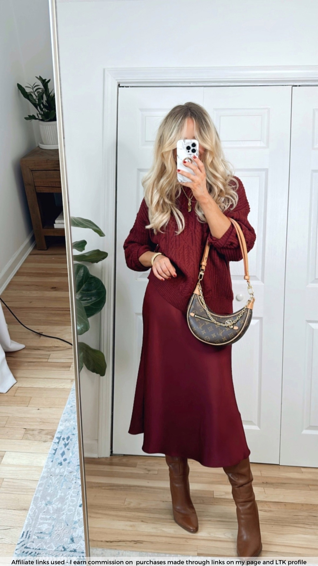 Winter outfits

Amazon sweater
Burgundy outfits 
Brown boots
Monochromatic outfit
Work wear