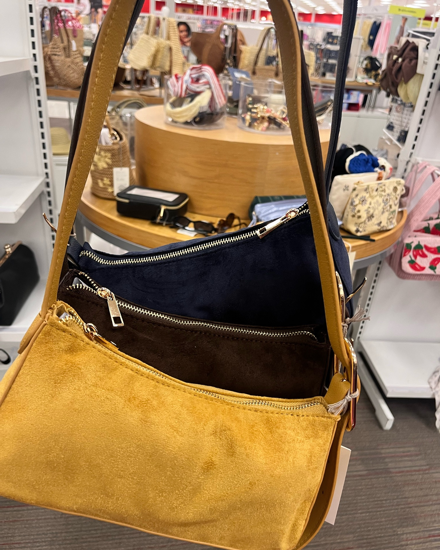 @Target The perfect lil purse for fall

#LTKPlusSize #LTKMidsize #LTKOver40