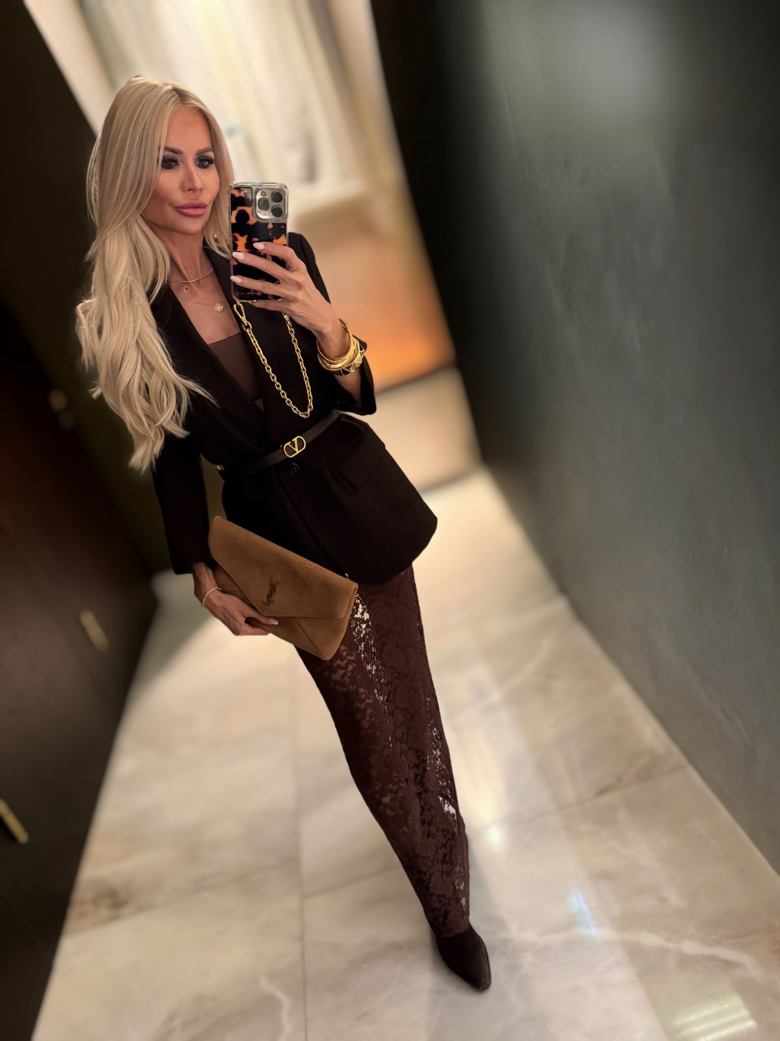 Monochromatic brown look 🤎

#LTKFindsUnder100 #LTKHoliday