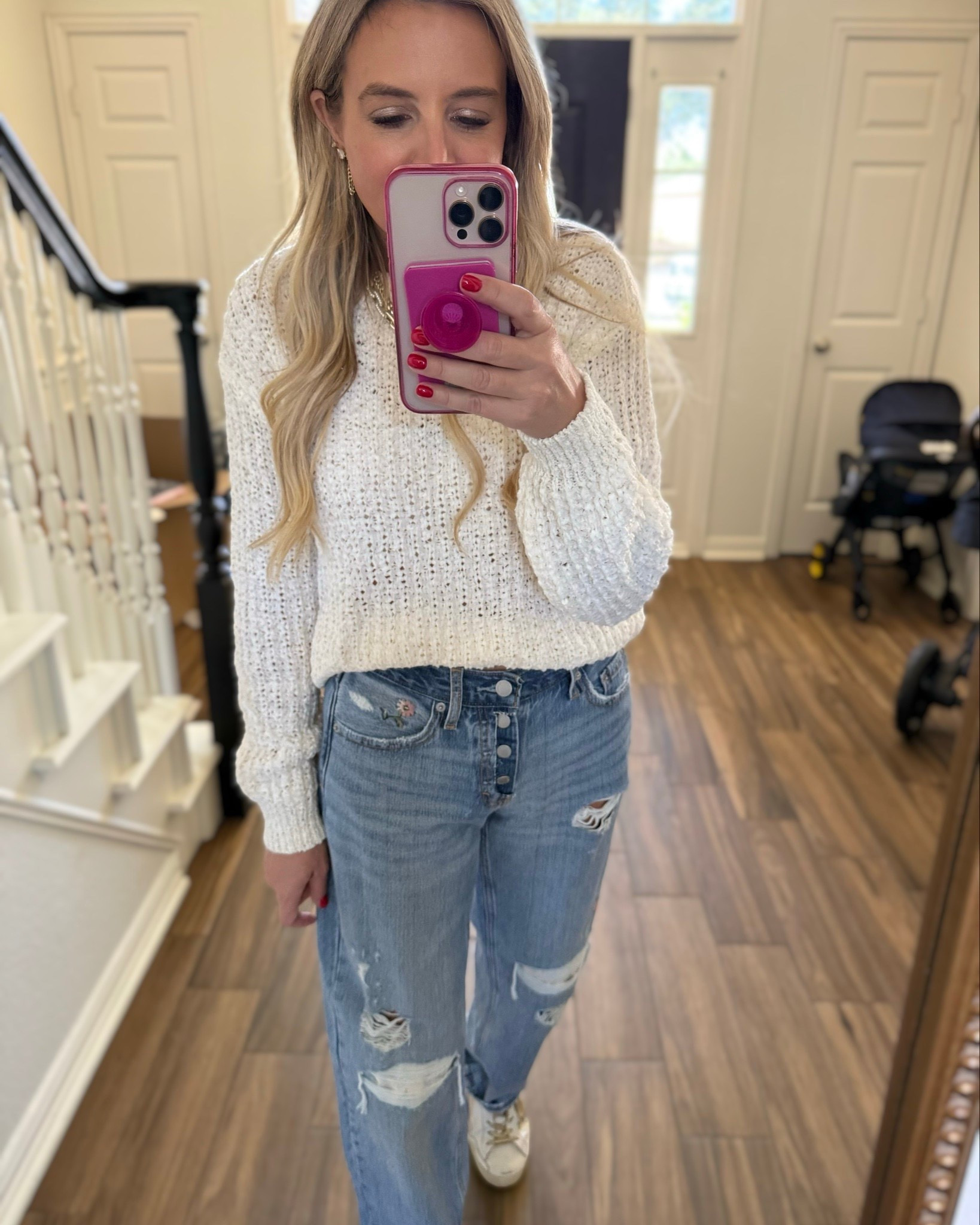 I am so in love with these baggy denim from target the little flower embroidery is such a cute detail on the front and back wearing a size 2 in these and the sweater is a size extra small. It’s a great staple for spring into summer.



#LTKSeasonal #LTKdayinmylife #LTKootd