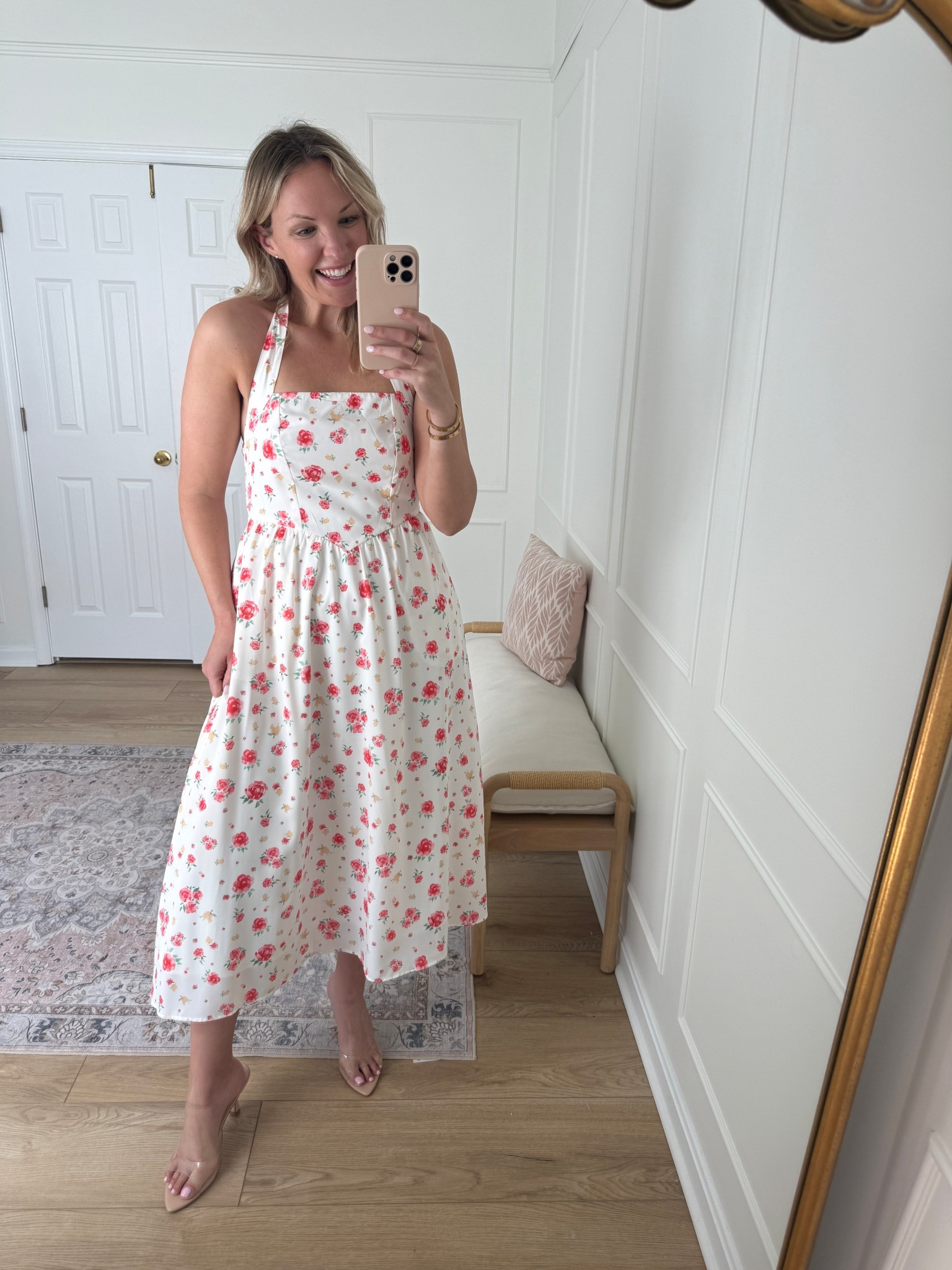 Love the open back 😍 white dress with floral print - wearing a med 