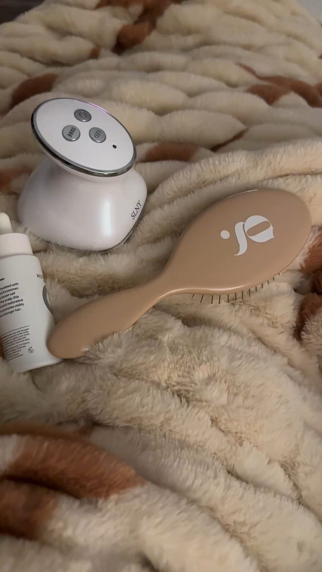 Nighttime hair care routine

#LTKBeauty