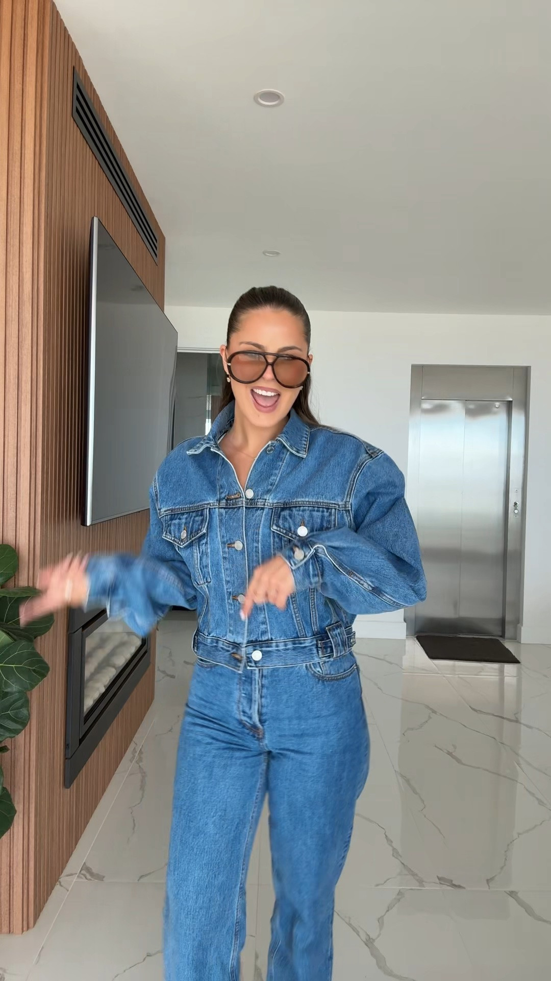 The lost perfect double denim set! Wearing a 6 in the jacket and 25 in the pants xx

#LTKautumn #LTKstyletip #LTKjeans
