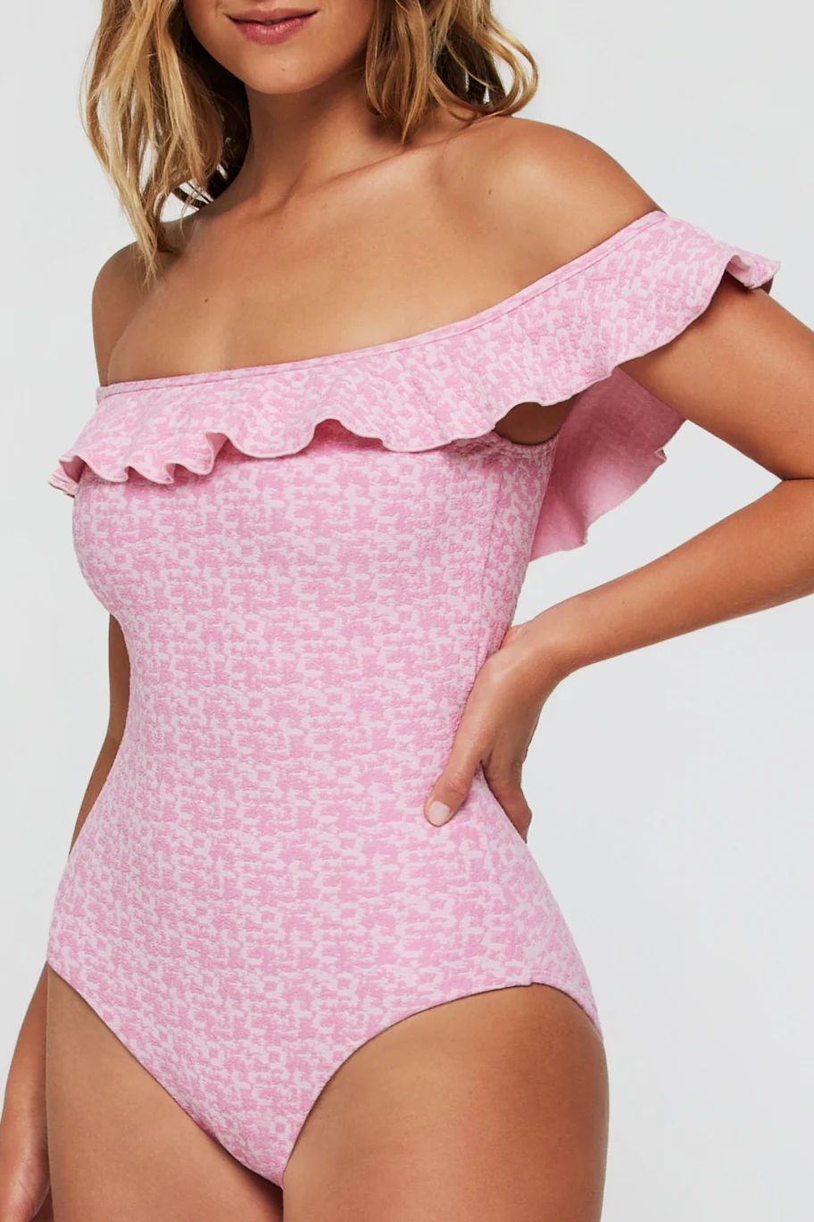 Off the Shoulder One-Piece Swimsuit | Hermoza
