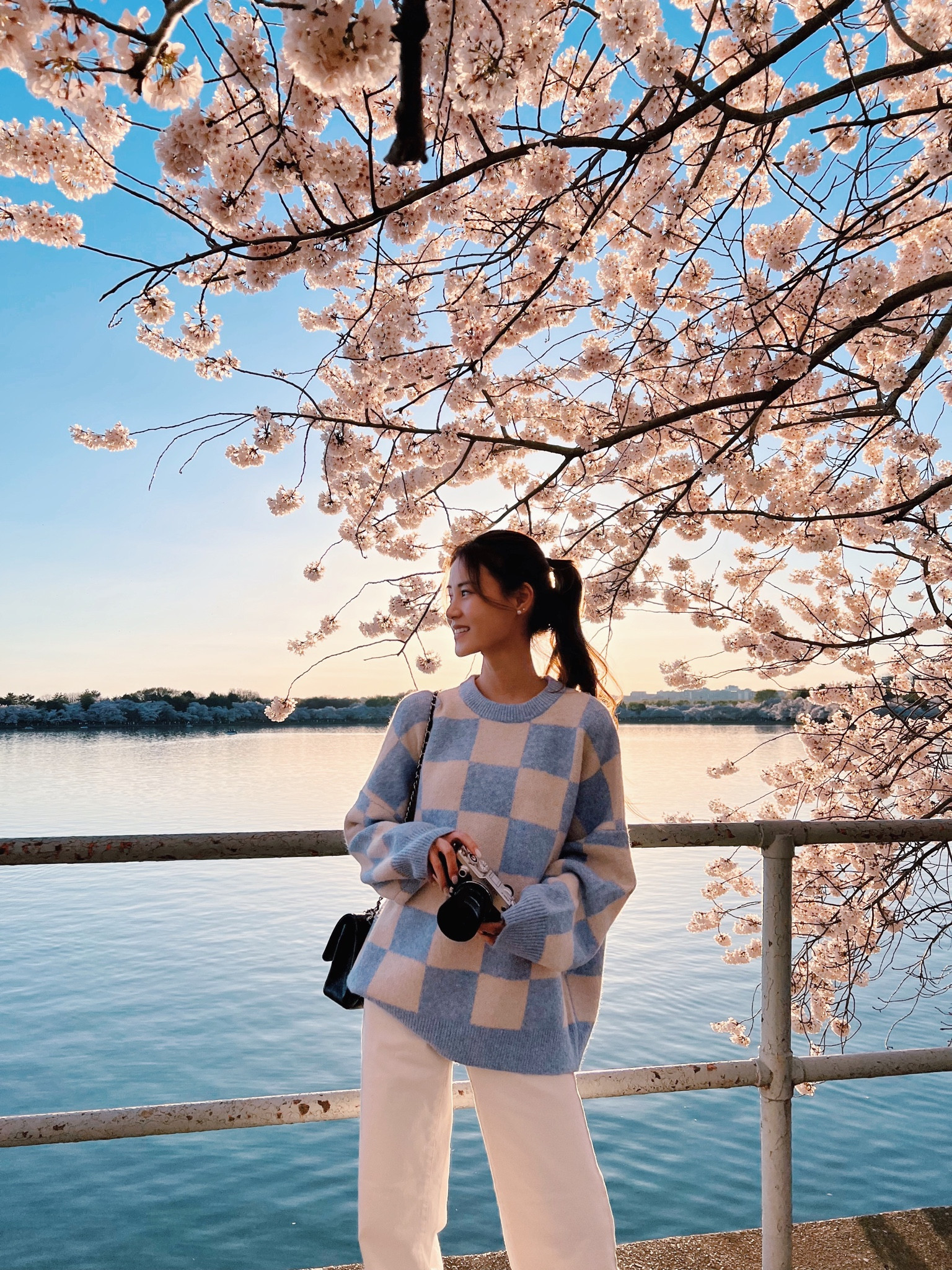 obsessed with this outfit 🌸🩵 #oakandfort

#LTKunder100 #LTKstyletip #LTKSeasonal