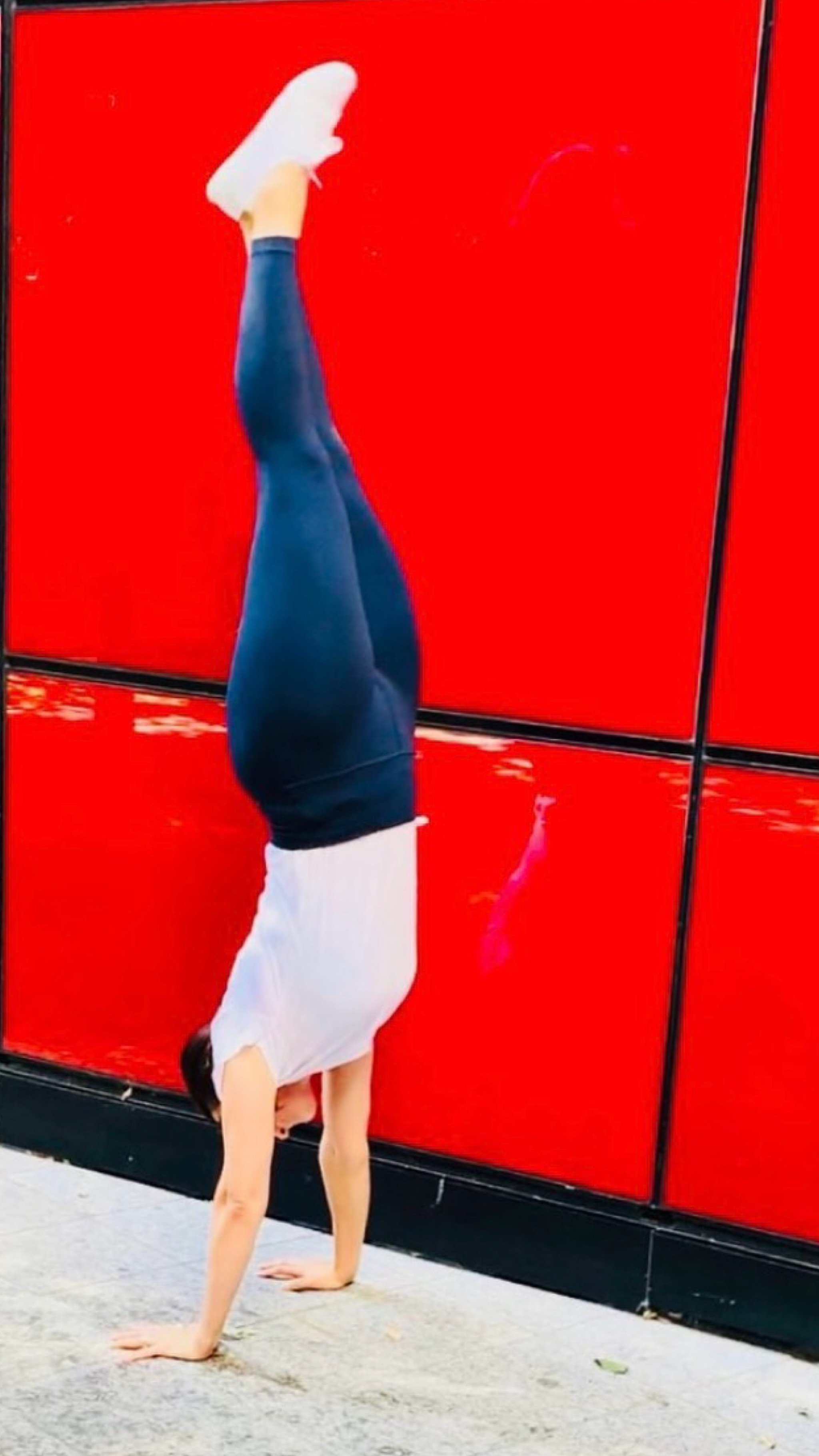 Cool walls call for cool poses.

#LTKFitness #LTKActive #LTKOver40