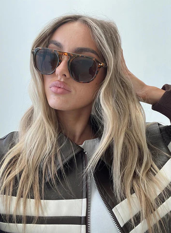 Matilda Sunglasses Tort | Princess Polly US