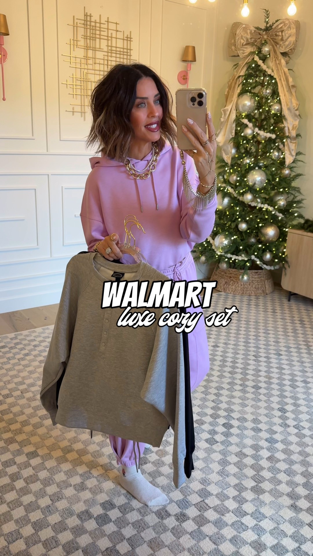 Walmart scuba cozy set
Tops - size S
Sweatpants - size M



#LTKFindsUnder50 #LTKFindsUnder100 #LTKTravel