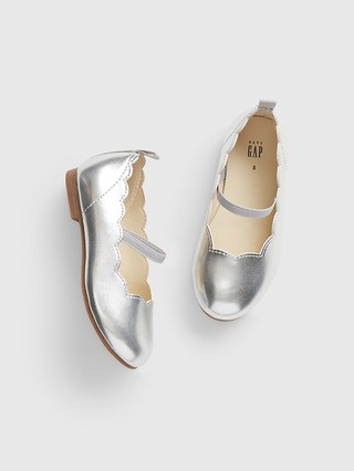 Toddler Scallop Ballet Slipper | Gap (US)