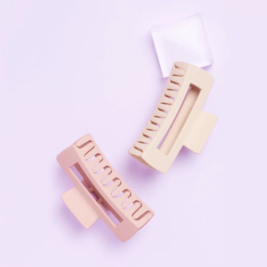 Claw Clip Duo - Strawberries & Cream | Gimme Beauty | GIMME BEAUTY