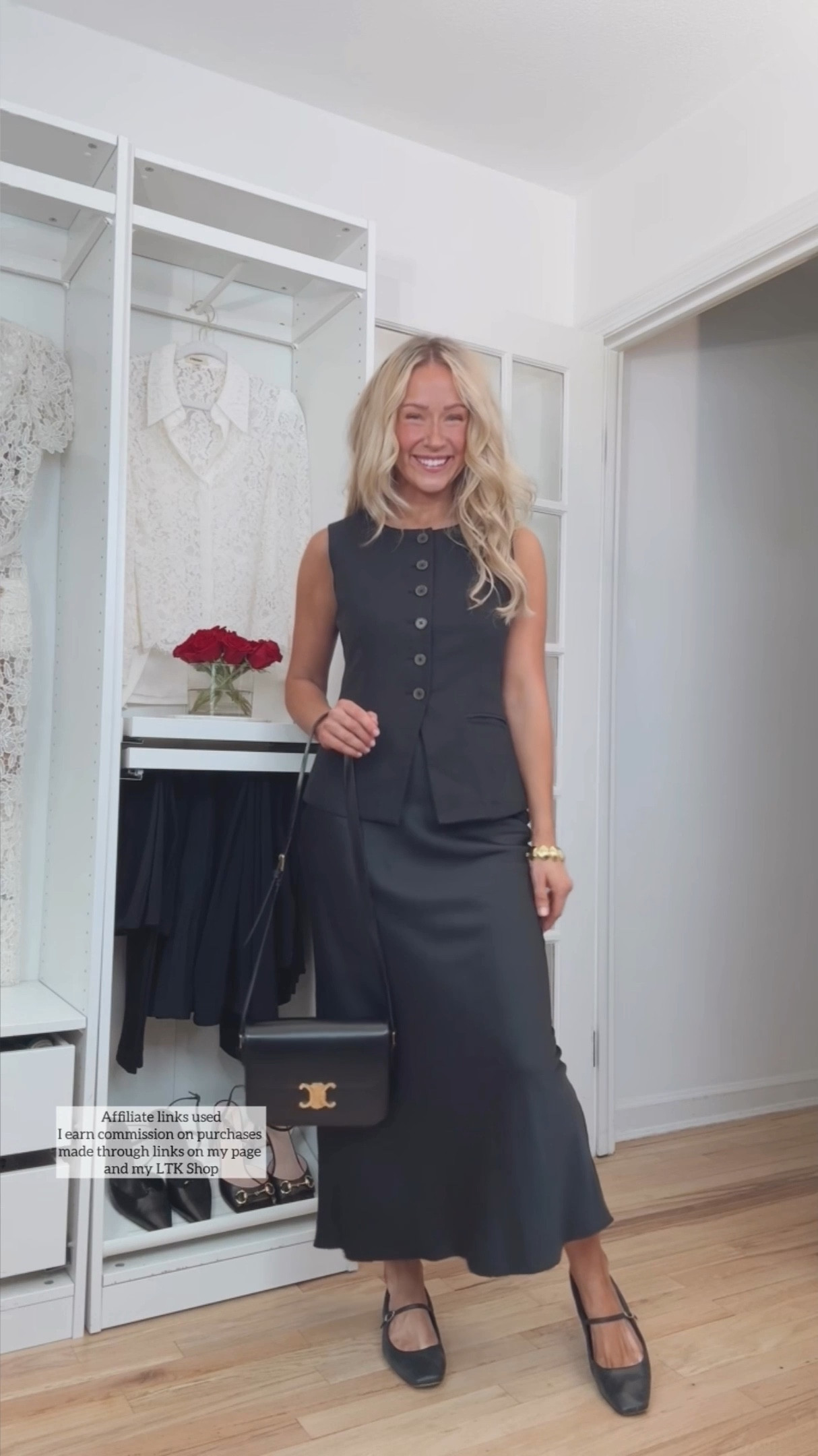 Classy summer outfit
All black outfit
Chic style 