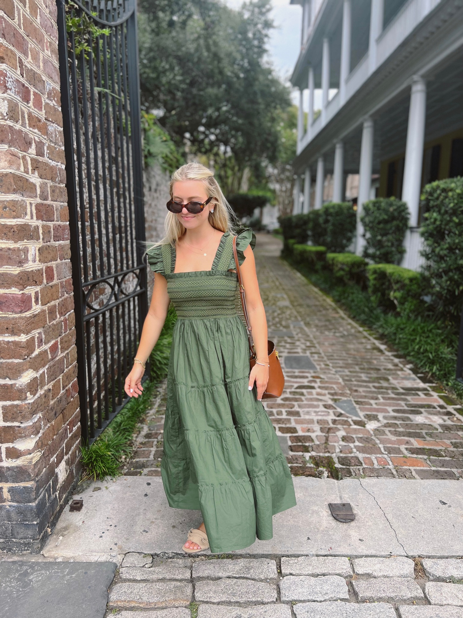 Wearing this dress all the time for late summer early fall 👒

#LTKfindsunder100 #LTKtravel #LTKparties