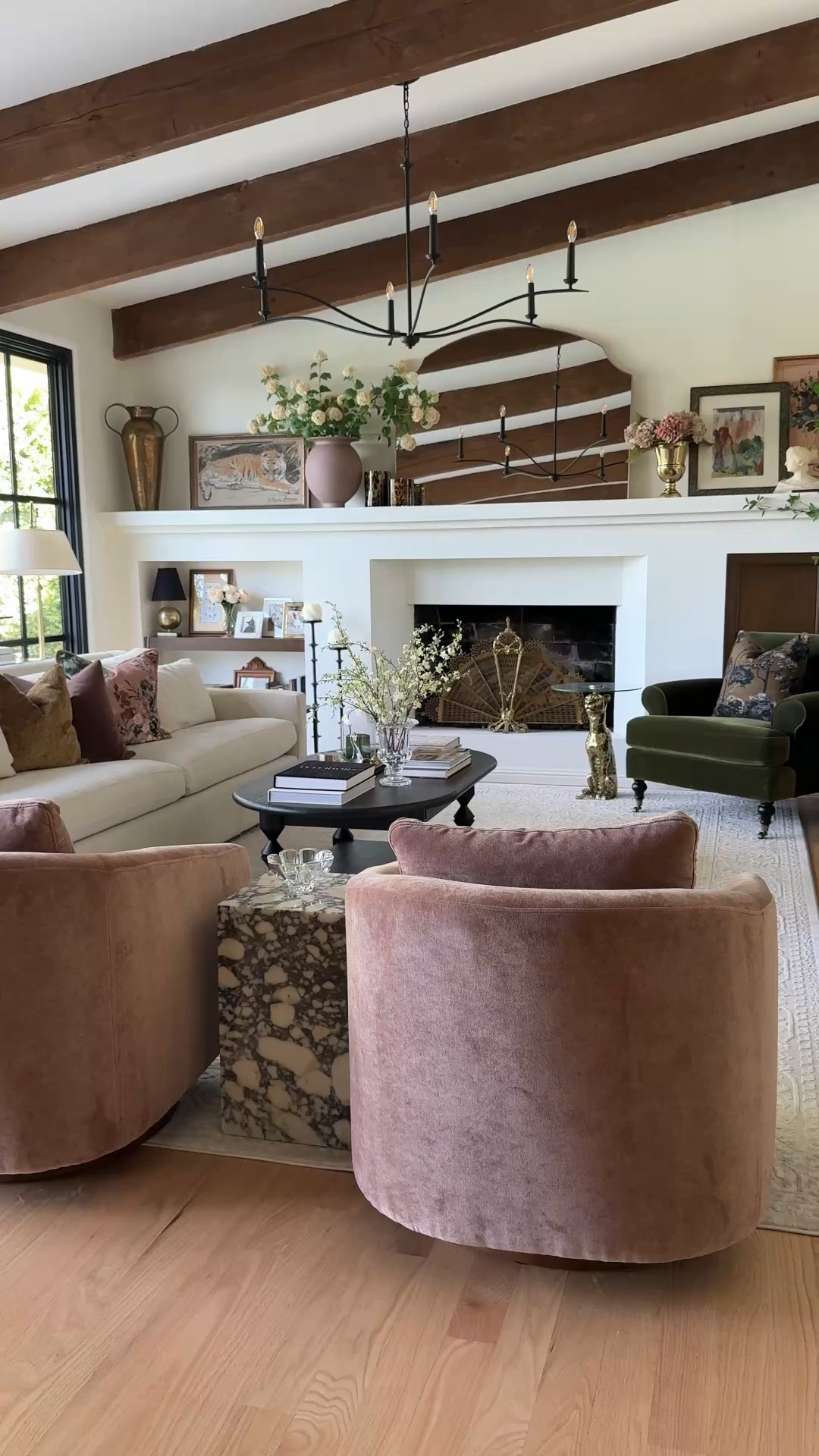 Subtle fall decor details in our living room 🥰

#LTKHome #LTKSeasonal #LTKSaleAlert