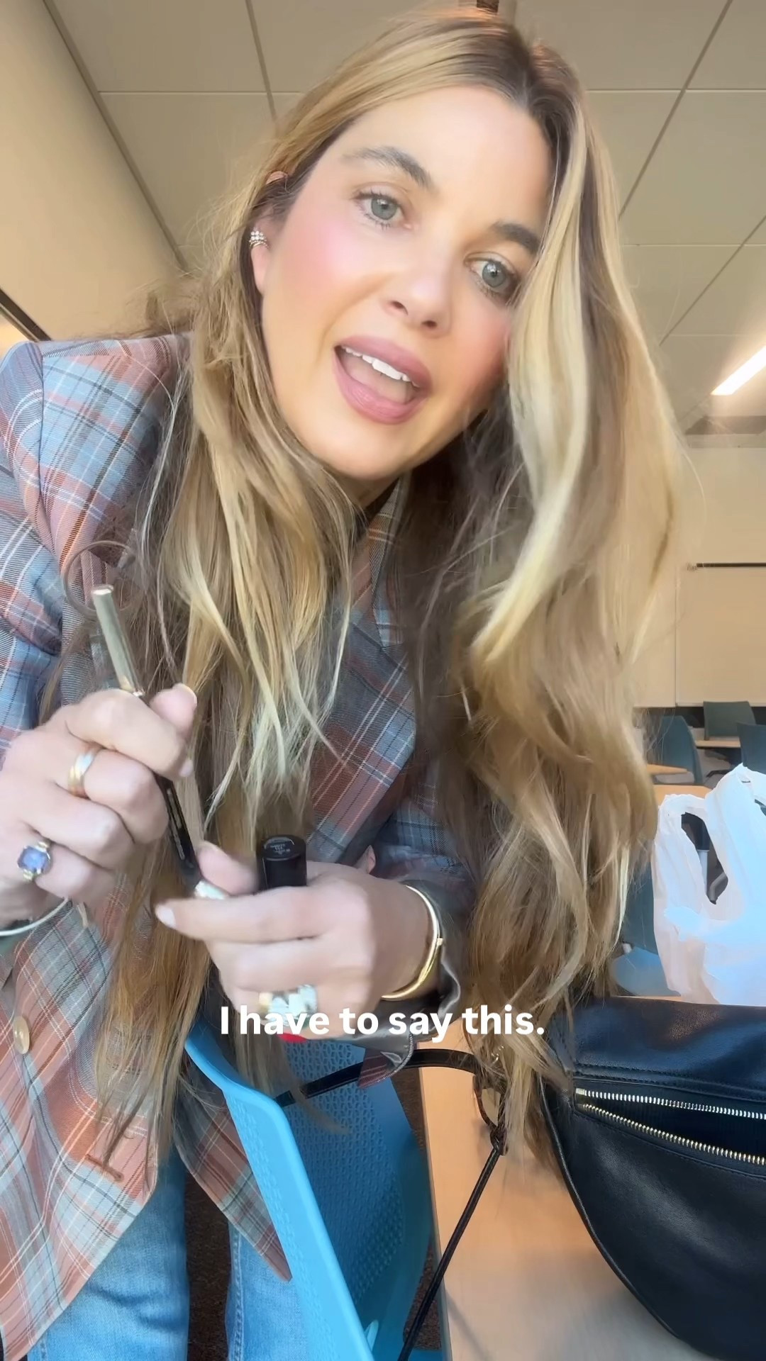 Last day of the semester…college professor edition 
Hair: sea glass + T3 hot rollers 
Bronzer: medium golden 
Blush: Chantecaille radiant blush 
Lip liner: brownie nude 
Lipstick: 503
Jeans: 28
Top: medium 
Shoes: TTS

#LTKWorkwear #LTKstorytime #LTKBeauty