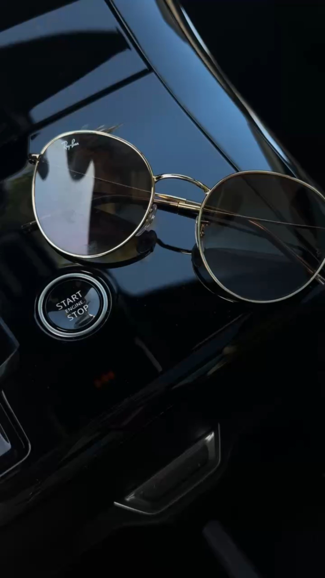 One of my favorite pairs at the moment. Found them back in stock here!
#stylinbyaylin #aylin

#LTKgrwm #LTKBeauty #LTKootd