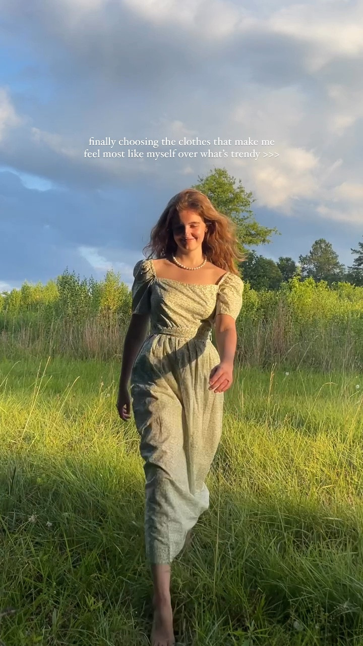 Like this 100% cotton beauty from Willard Road! It’s so lightweight and perfect for summertime. / green / maxi / bridesmaid / date night / brunch / wedding guest / belt / dress / summer / fall

#LTKWedding #LTKVideo #LTKFamily