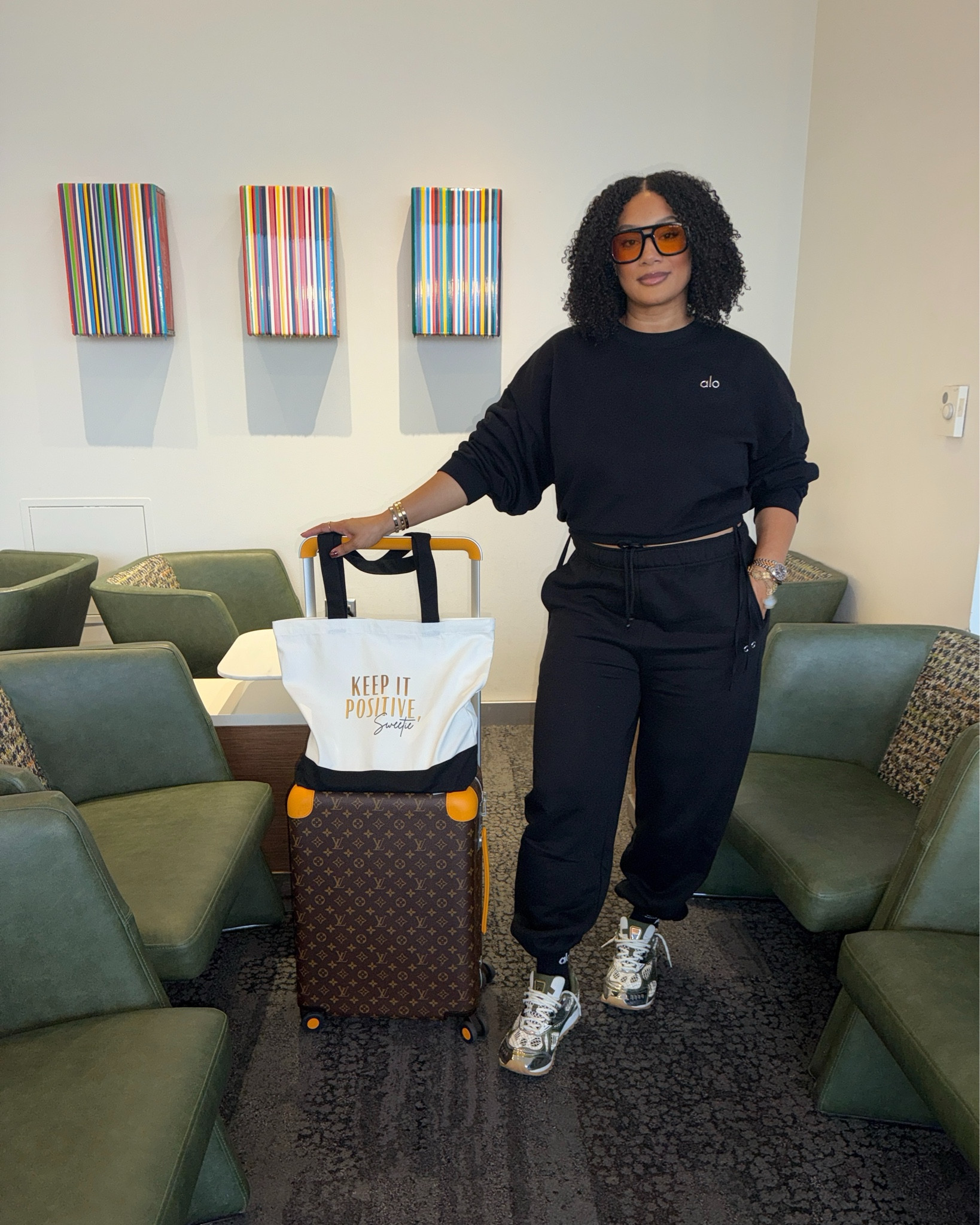Gotta blast! ✈️ ft. My Keep It Positive Sweetie Tote! Available on www.crystalreneehayslett.com

Top: L
Pants: L


#LTKStyleTip #LTKSeasonal