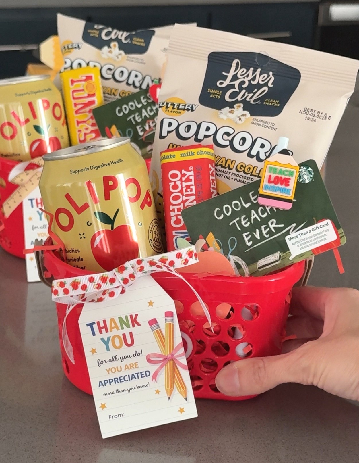 These $3 mini baskets make the perfect little gift all year. Love them for teachers gifts. Just a few treats and a coffee card and the presentation is adorable! 🍎☕️🎯