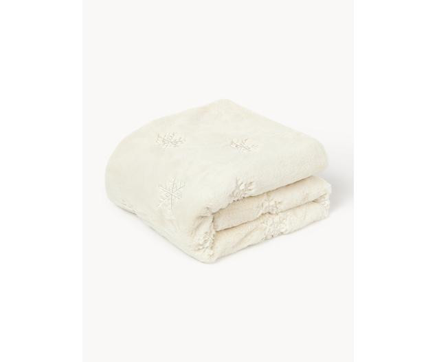 Flauschige Kuscheldecke Nari mit winterlichem Motiv | Westwing EU