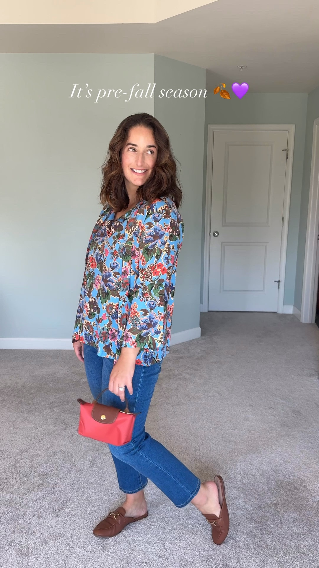 🍂✨ Pre-fall season is here, and it might just be my favorite time to style outfits. It’s that sweet spot between summer and fall where layers finally make sense, but you don’t have to commit to full-on sweaters and boots just yet. This Smith
& Quinn top and dress are the perfect  versatile pieces you can mix and match all season long.

#PreFallStyle #PreFallOutfits #FallStyleInspo #FallTransitionOutfits #FallWardrobe #PreFallSeason #FallFashion2025 #EverydayStyle #OutfitInspo #StyleIdeas

#LTKStyleTip #LTKSeasonal #LTKMidsize