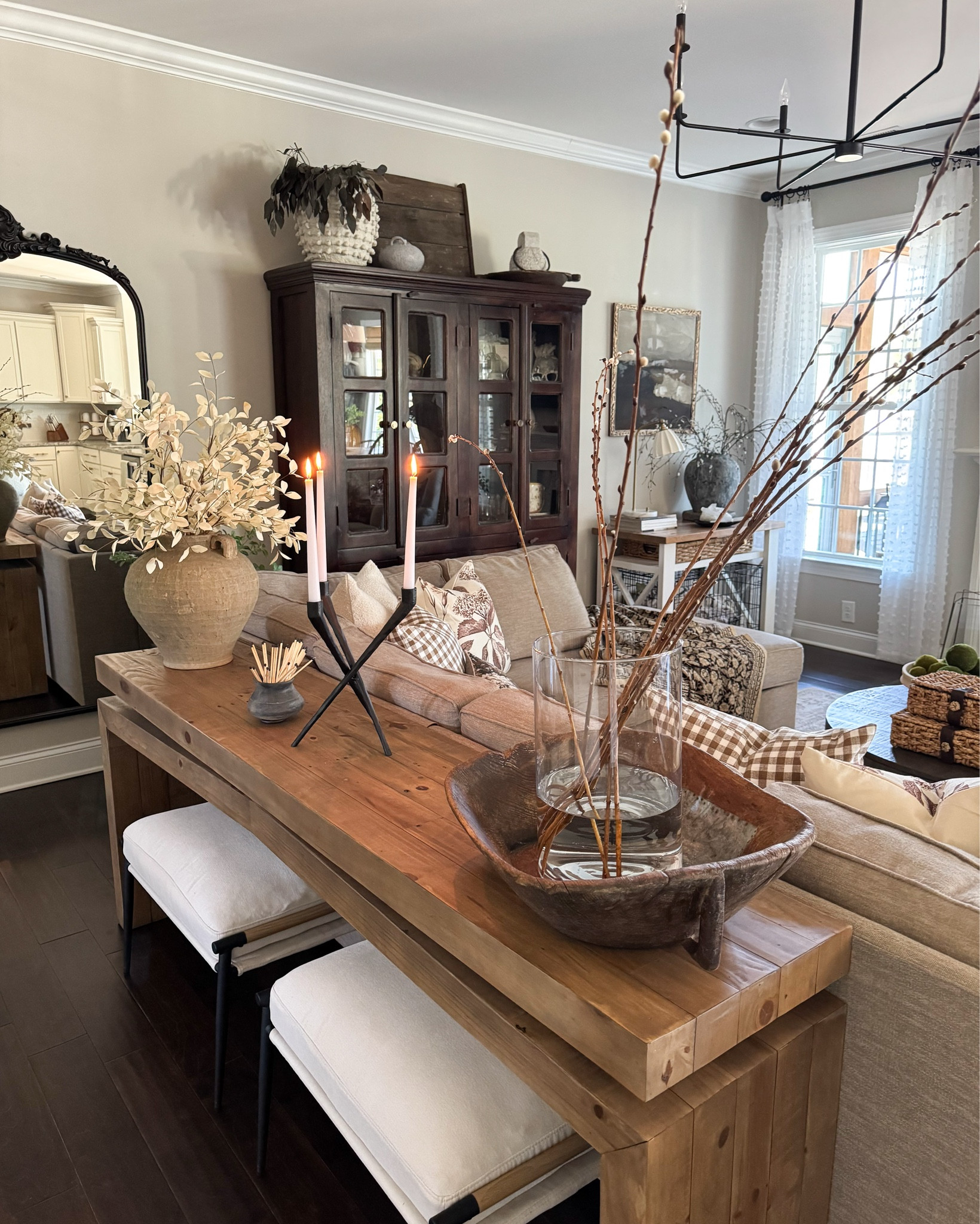 Friday Photos of my spring home🥰

Home should feel like a soft spring hug!! I have found the perfect pillow combination to achieve this. 
My cream boucle cover is 22x22. The gingham and hydrangea covers are 20x20. Always size up 2” with the insert🥰

Pillow covers, pillow inserts, vase, spring stems, area rug, round coffee table, woven storage boxes, mini vintage clay pot, matches, console table, ottomans, vintage wood bowl, glass cylinder, pussy Willow stems, chandelier, island pendants, 


#LTKSeasonal #LTKstorytime #LTKHome