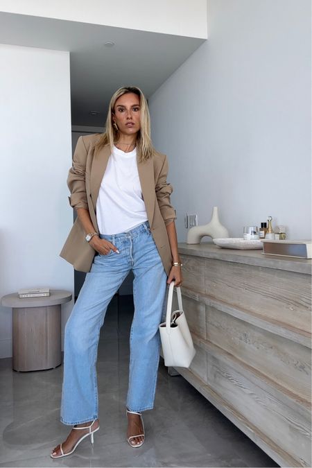 Love the simplicity of a good pair of jeans and a t-shirt. I paired this look with my Lisa D blazer available at lisadicicco.com. 

Oversized blazer, denim, spring outfits

#LTKstyletip #LTKitbag #LTKSpringSale