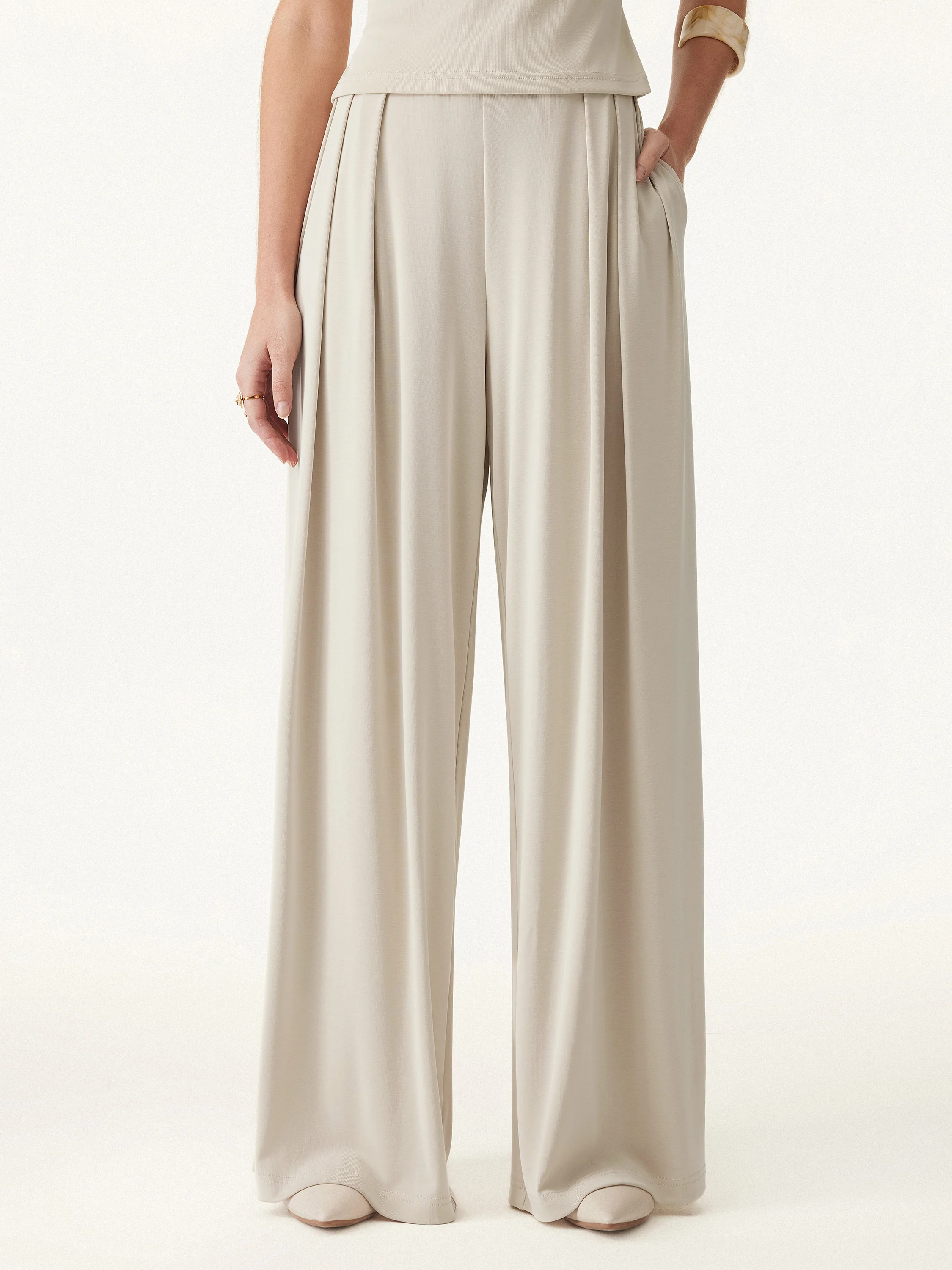 Sandwashed Mid Rise Pleated Wide Leg Palazzo Pants with Pockets | OGLmove
