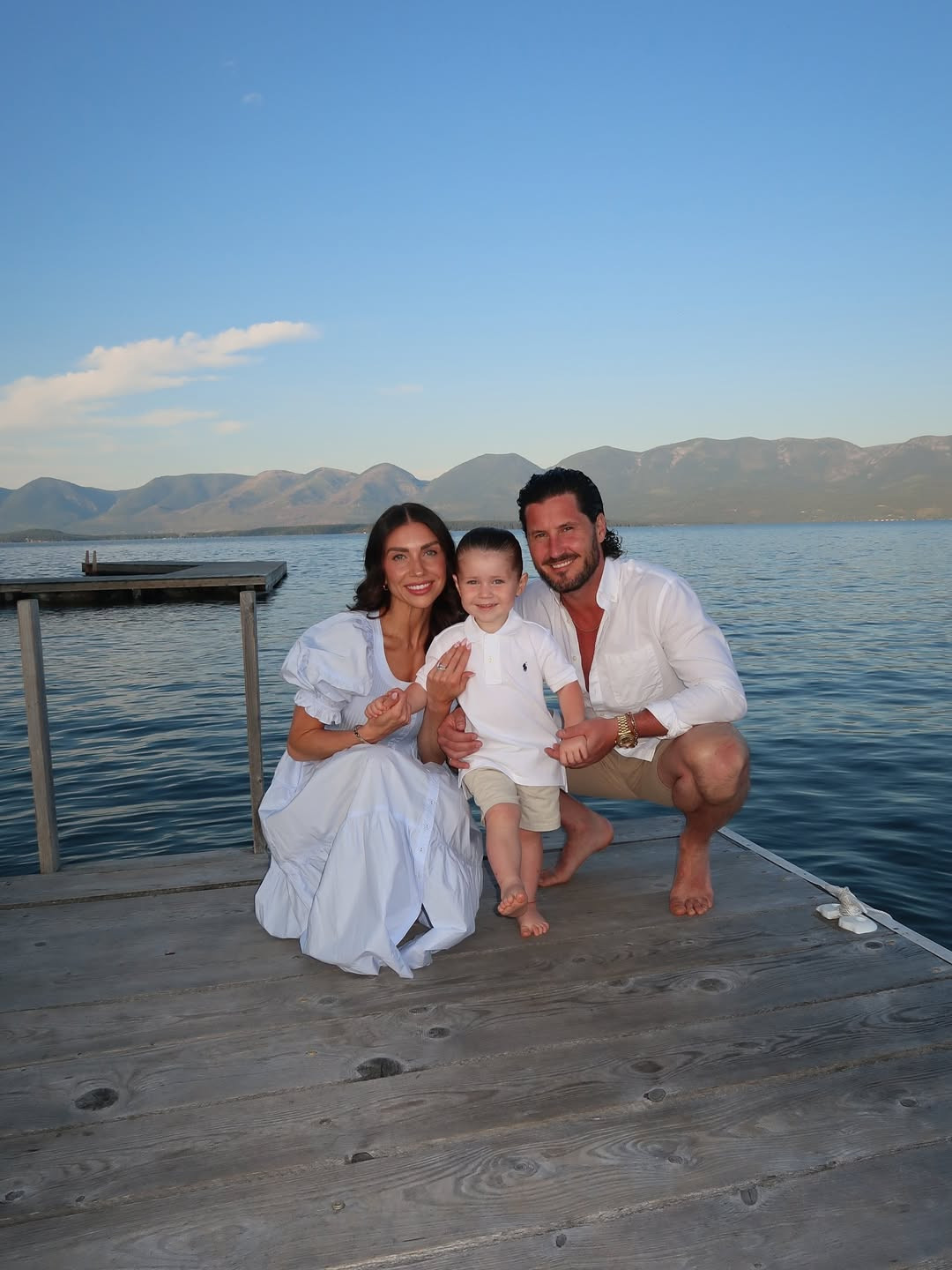 Family pictures last night xoxo 🩵 

 #LTKStyleTip #LTKKids #LTKFamily