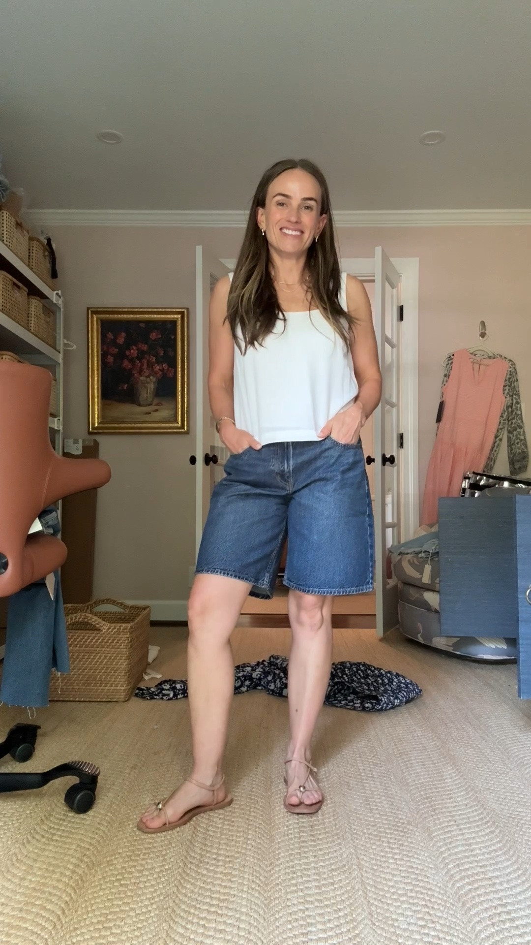 I love seeing knee length shorts on other people, but they don’t work for me. These are @abercrombie curve love in a 26. Other pairs of Abercrombie that I have in a 26 I can barely button up but these are too big. If you are inbetween sizes, size down.

#LTKxAbercrombie #LTKmomlife #LTKPetite