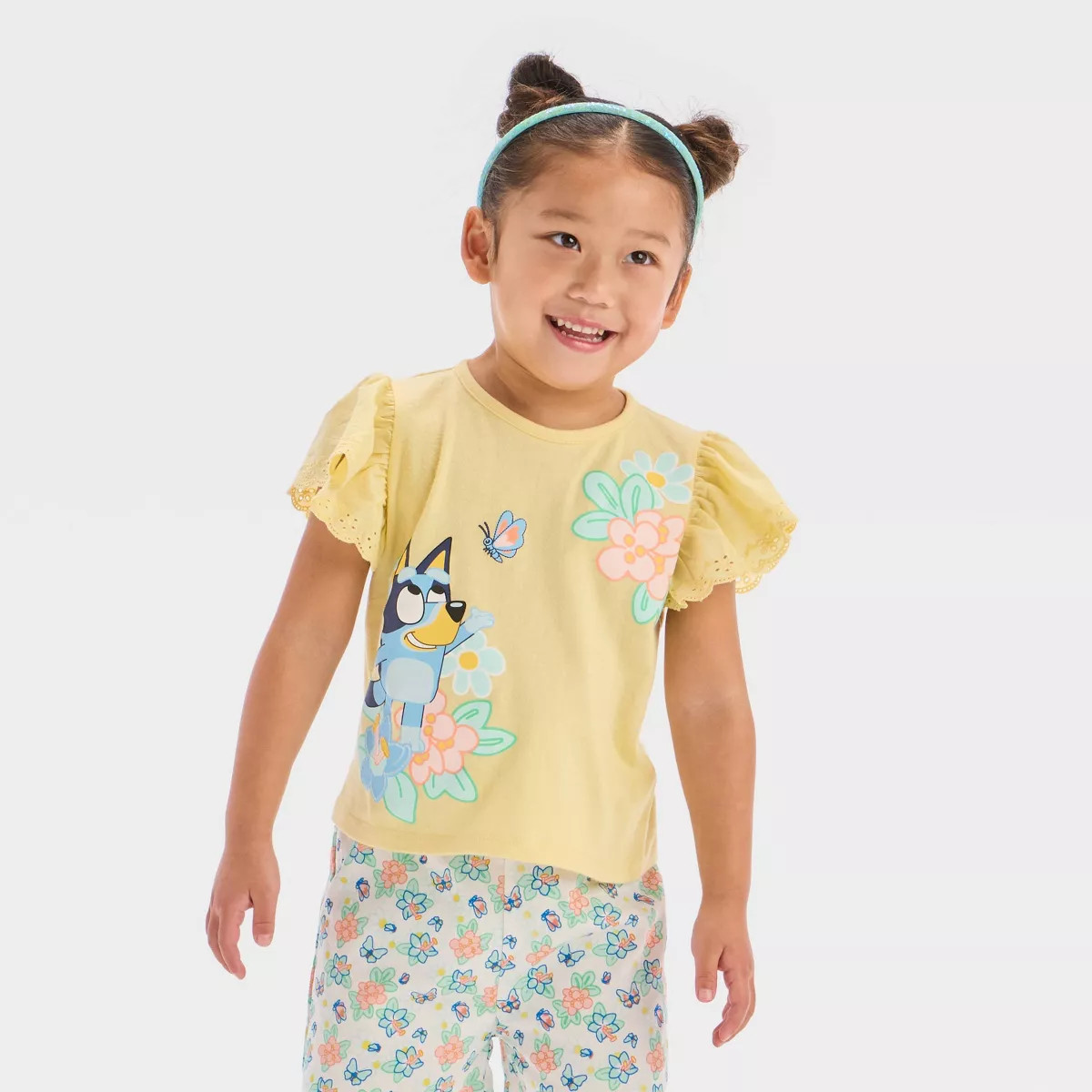 Toddler Girls' 2pc Bluey Eyelet Sleeve Top & Woven Shorts Set - Light Yellow 5T | Target