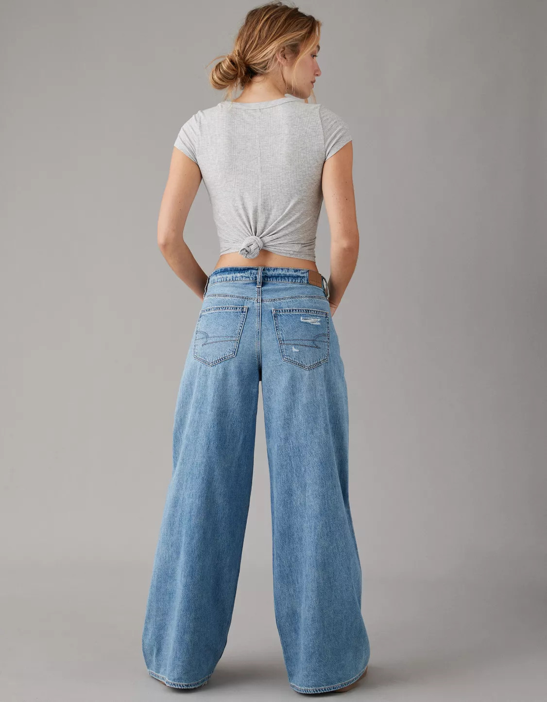 AE Dreamy Drape Super High-Waisted Baggy Ultra Wide-Leg Jean | American Eagle Outfitters (US & CA)