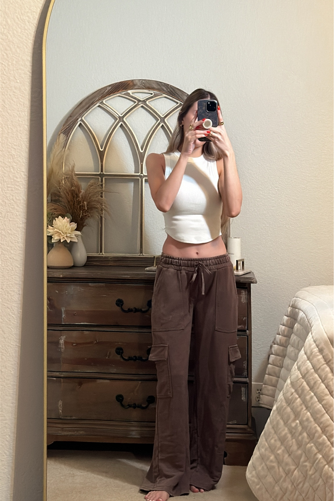 Cargo Sweatpants 🤎✨

Pants: XS
Tank: Wild Fable last season - linked similar 

Travel outfit, summer outfit, casual outfit, cargo pants, summer shirt, summer tee, affordable outfit, college outfit, beach outfit, beach style, vacation outfit, white cropped tank

#LTKU #LTKFindsUnder50 #LTKStyleTip